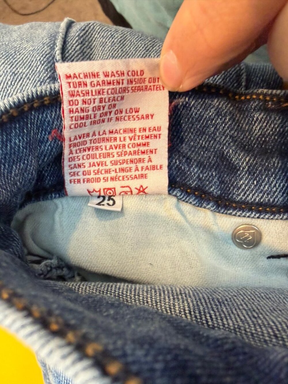 Device Women's Venus Flare Jeans Star Dark Wash Size 25 Front Pleat High Rise - Picture 9 of 9